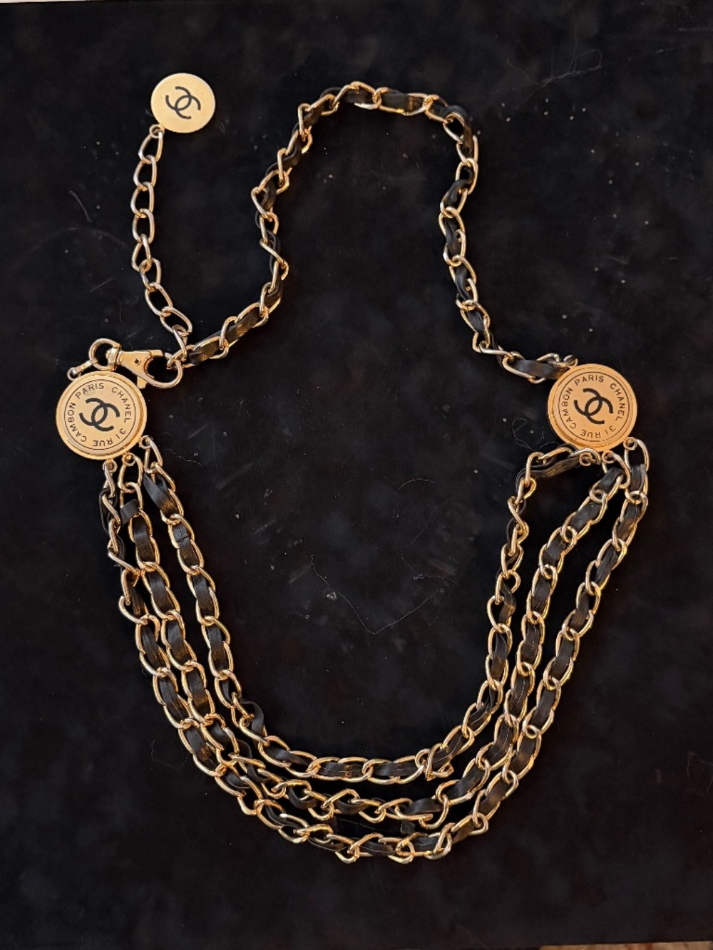 VINTAGE CHANEL 31 RUE CAMBON Triple Strand Leather Interwoven Chain Belt (1991)